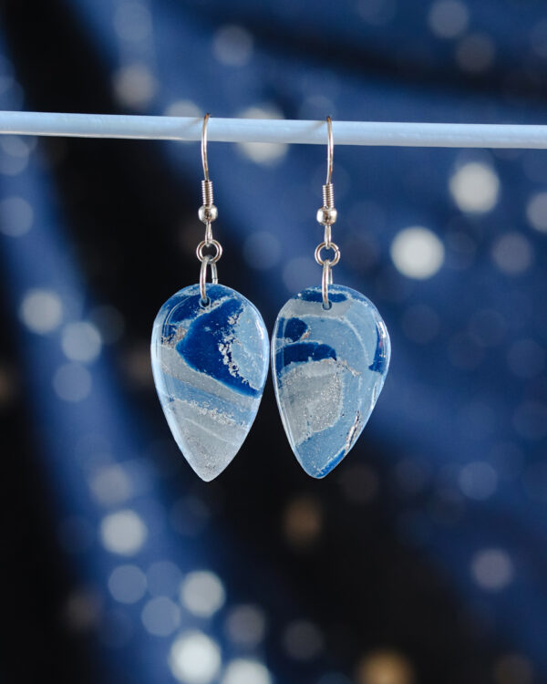 Le Cyanographe - Boucles d'oreilles argentées - goutte – Image 2