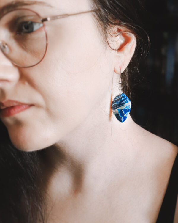 Le Cyanographe - Boucles d'oreilles argentées - gemme – Image 3