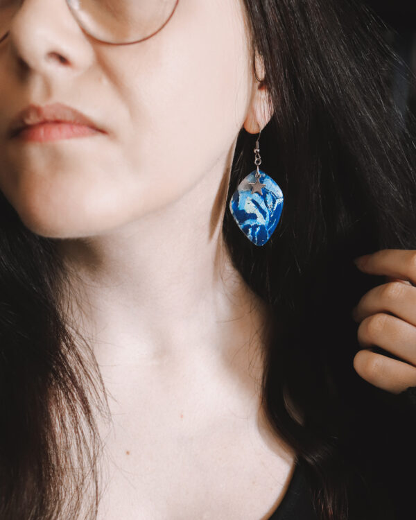 Le Cyanographe - Boucles d'oreilles argentées - gemme – Image 3