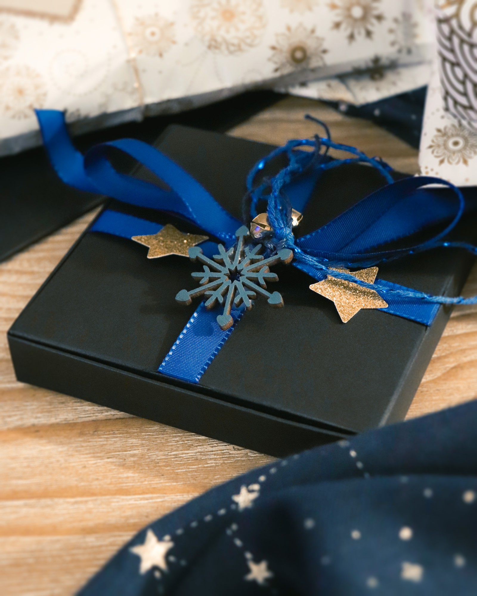 Capsule temporelle de Noël avec sa décoration – Image 4