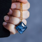 Collier "La Nuit" - losange - Rue de Minuit